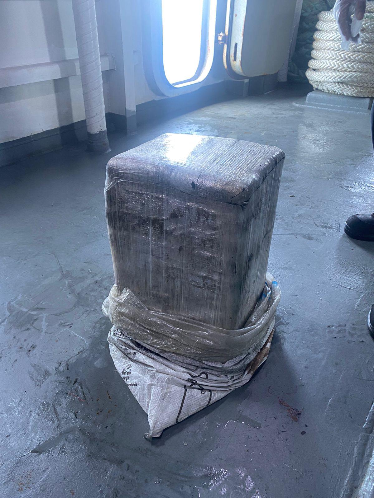 $!Asegura Marina 1,500 kilos de cocaína en las costas de Guerrero