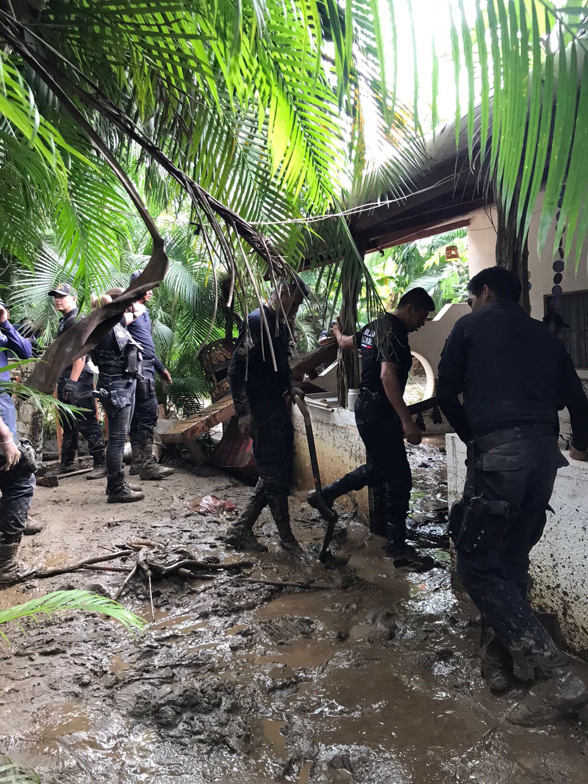 $!Sube a tres los muertos en Nayarit por el paso del huracán Roslyn; además de cuantiosos daños