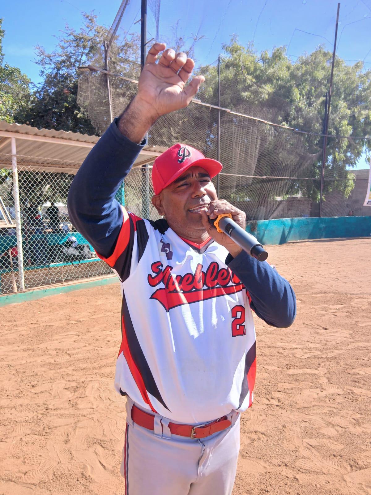 $!Homenajean a Herrera Reynosa en Liga de Beisbol Sabatina