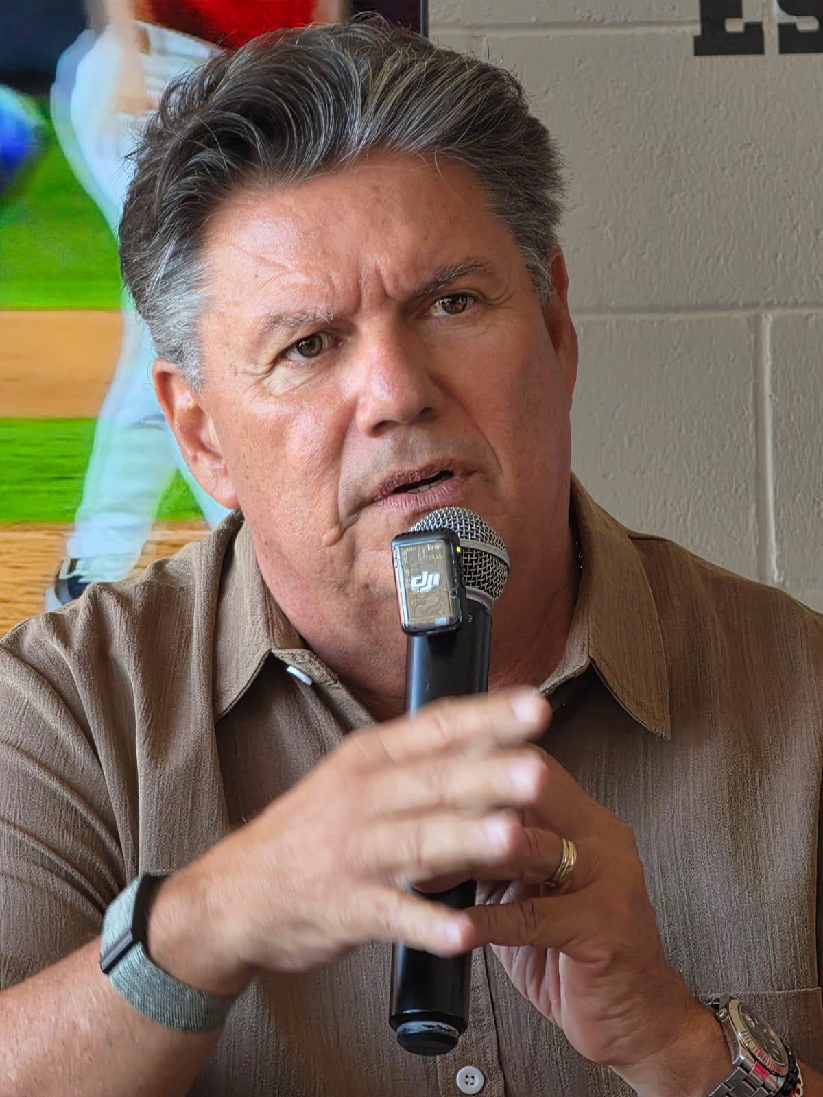 $!Ismael Barros reitera su respaldo a Chris Roberson al frente de Venados de Mazatlán
