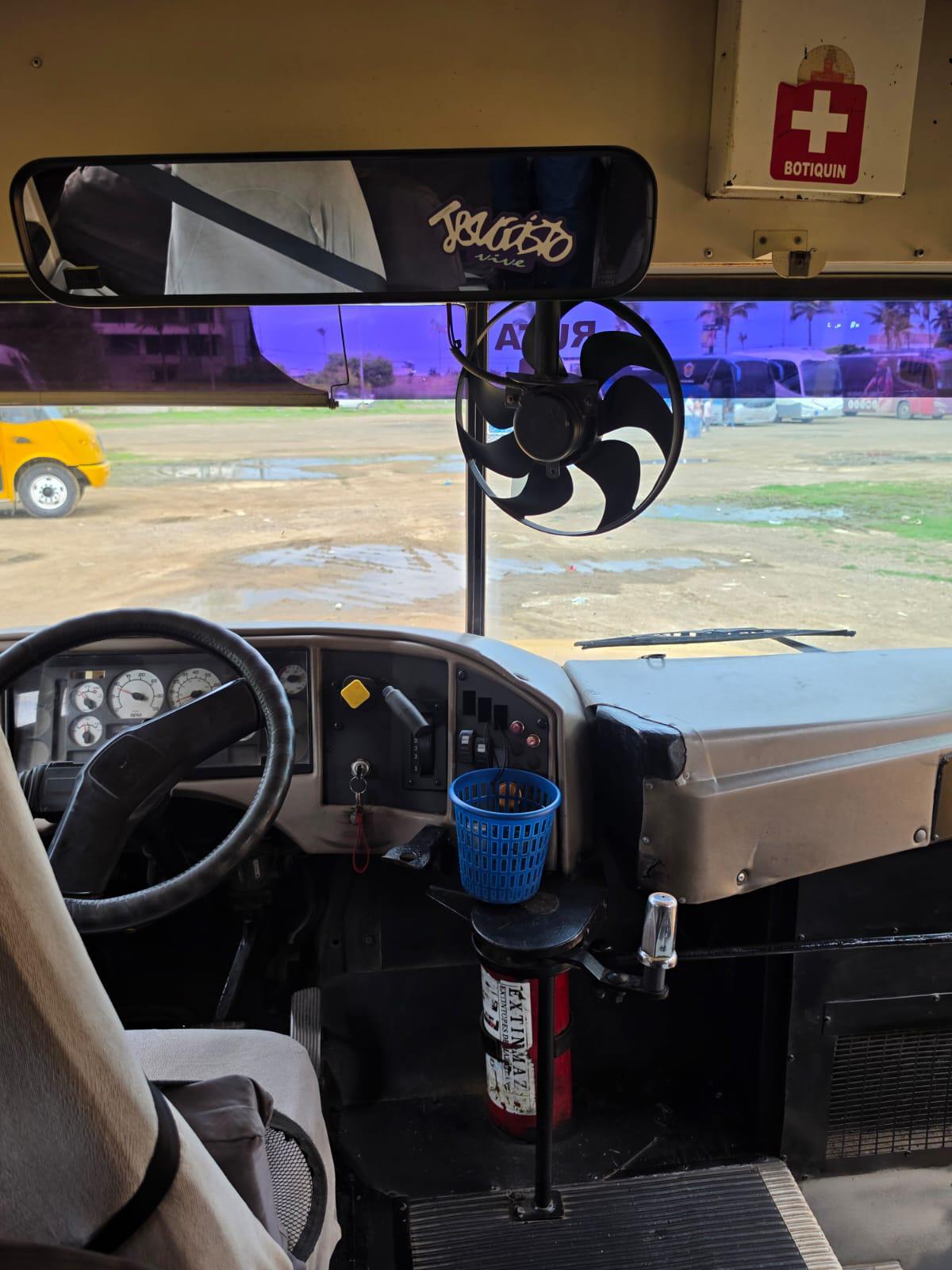 $!Realizan revisión a unidades del transporte escolar en Mazatlán previo al inicio del ciclo escolar