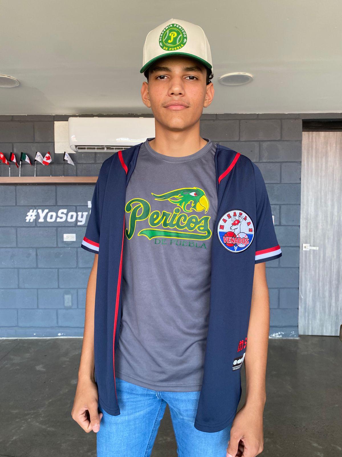$!Jesús Palomares, talento de 16 años de Academia Venados, firma con Pericos de Puebla