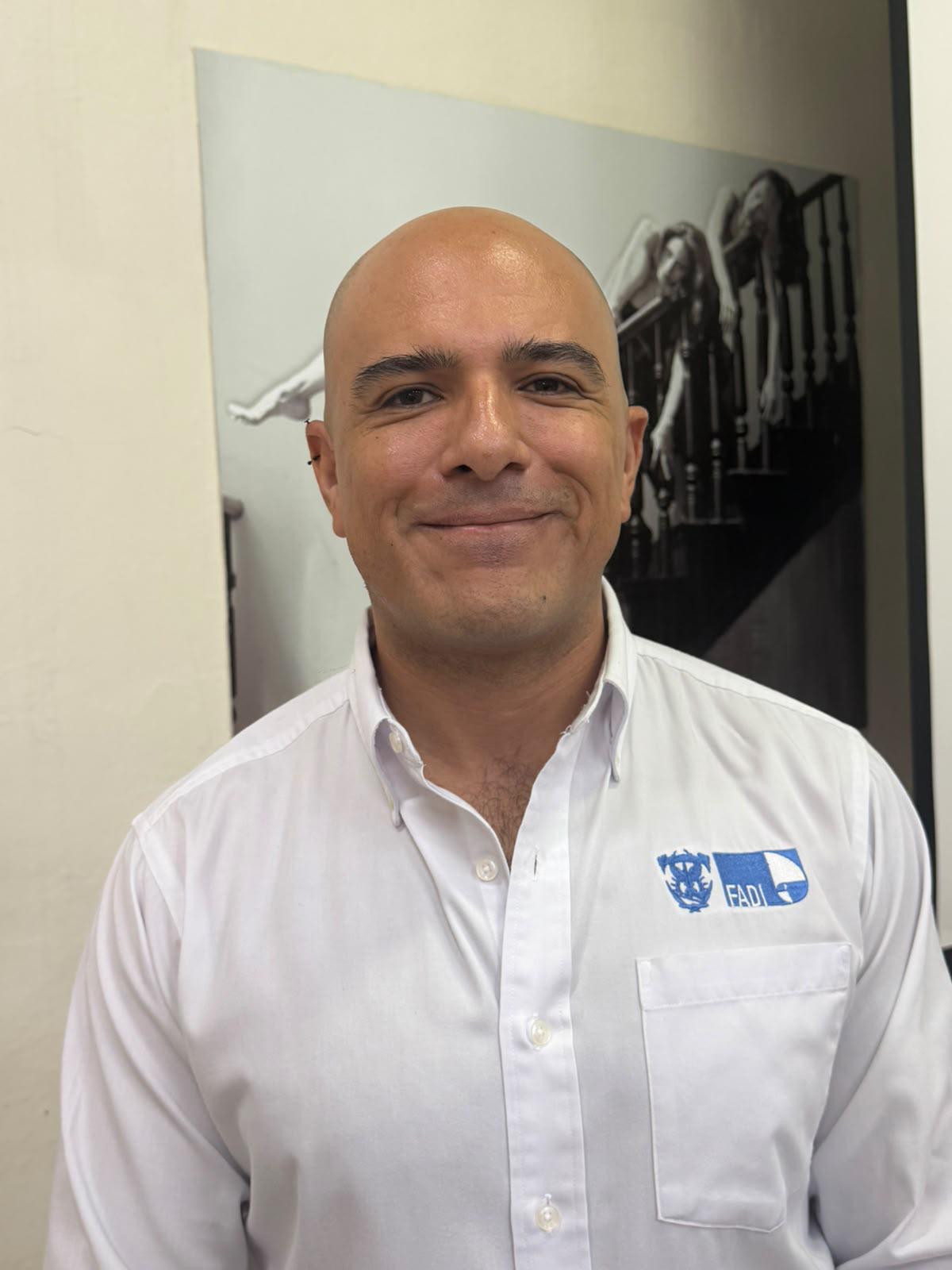 $!Édgar Alonso Campo Ramírez, director de la Facultad de Arquitectura y Diseño de la UAS, destacó la participación de los estudiantes en la Callejoneada “Recordar es amar”.