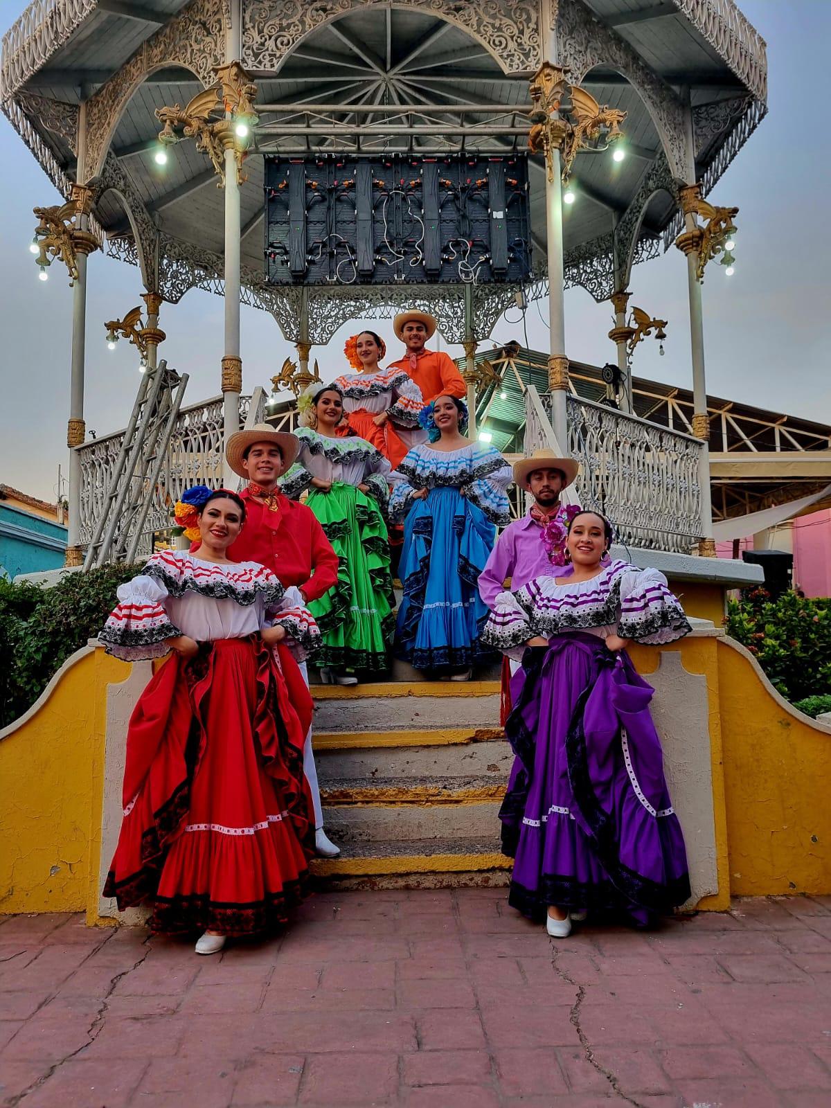 $!Ballet Folclórico del Instituto de Cultura de Mazatlán.
