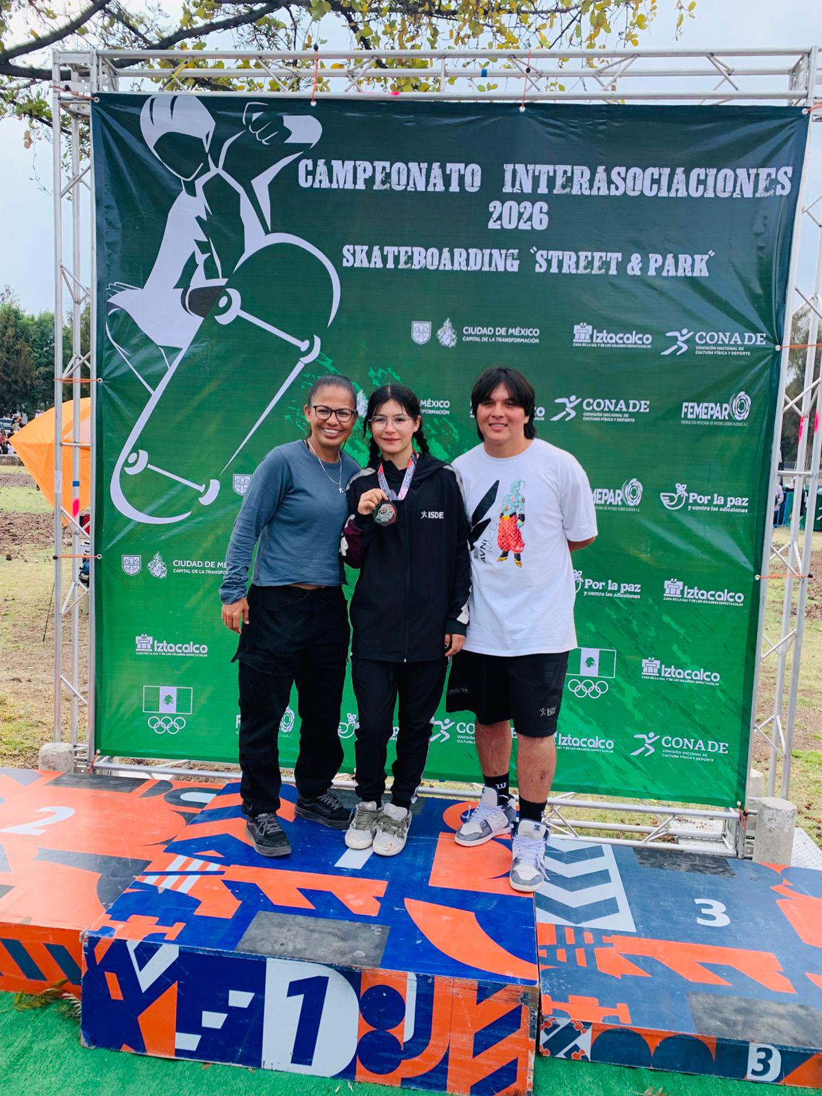 $!Mazatlecas conquistan el bronce en nacional de skateboarding
