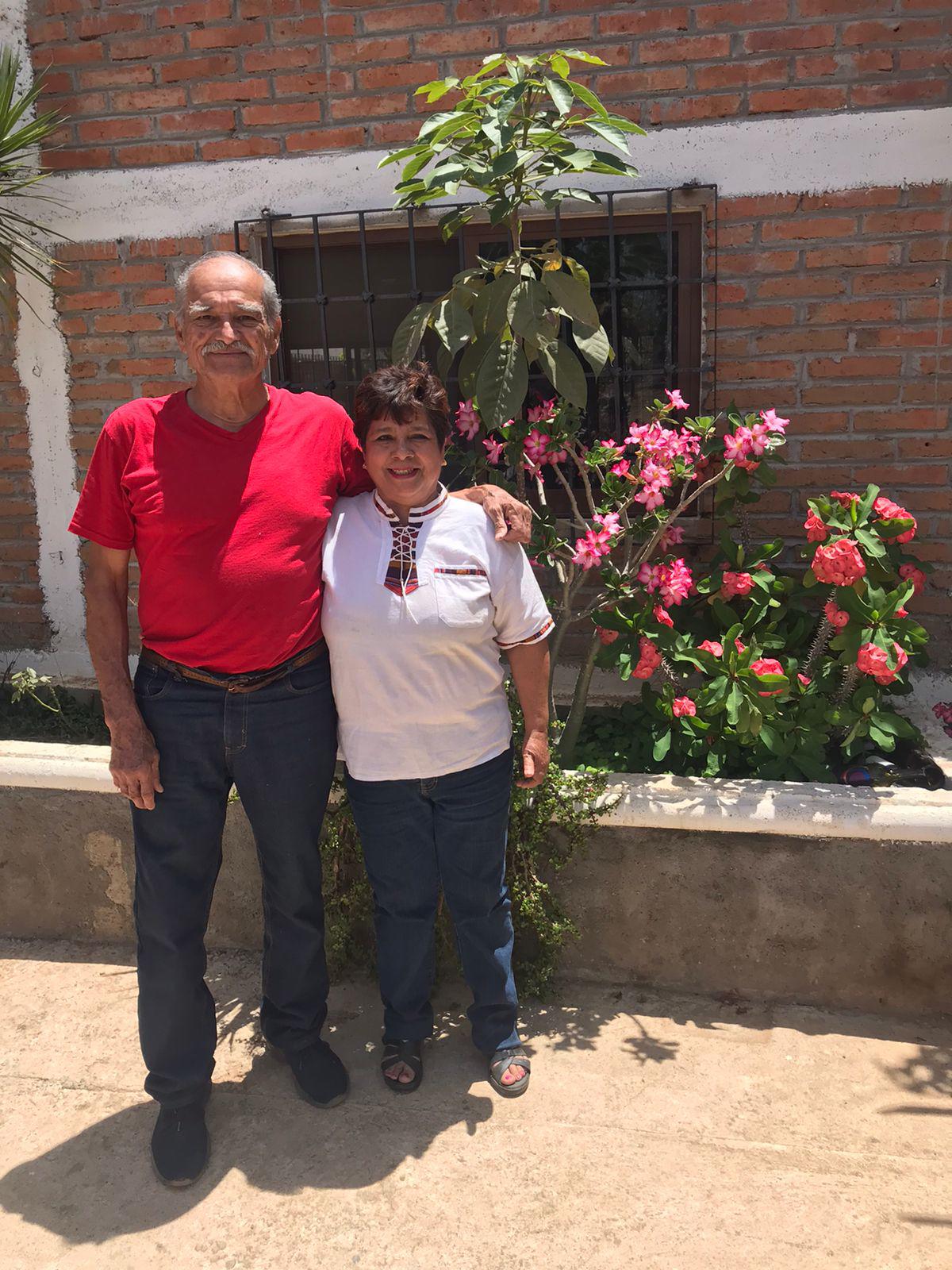 $!Sergio Guillermo Niebla y su esposa Toñita López.