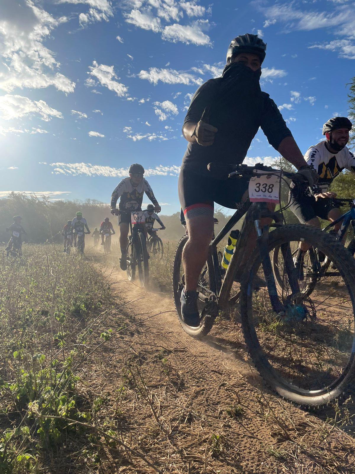 $!Paseo MTB en El Salto registra nutrida participación