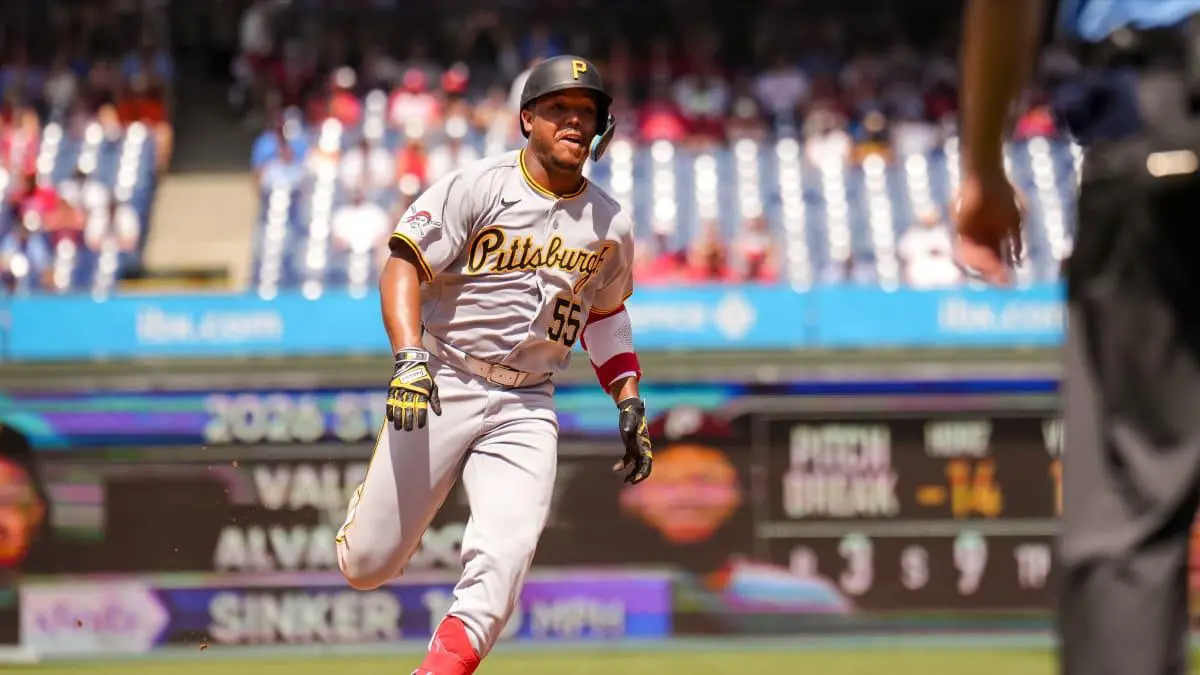 $!Alan Rangel luce en apertura, pero Piratas remontan y vencen a Filis en Filadelfia