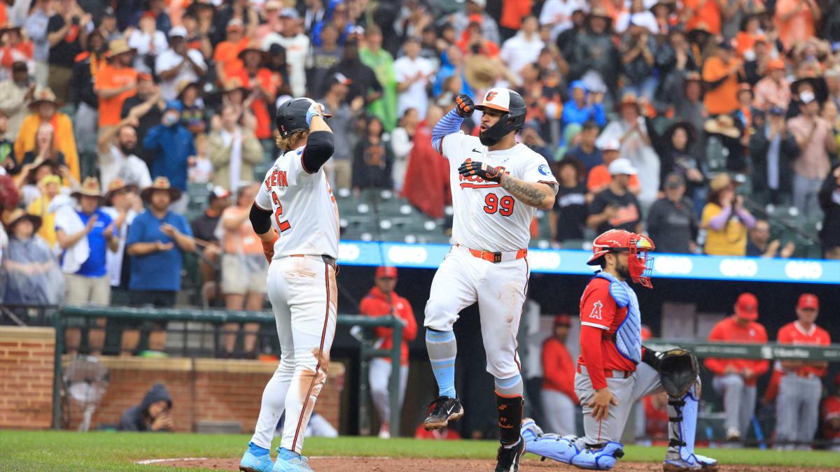 $!Ramón Urías aporta en paliza de Orioles a Angelinos