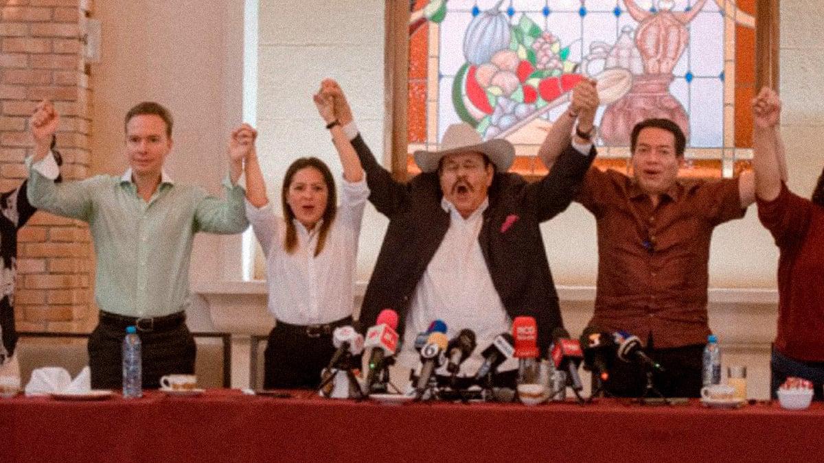 $!Manuel Velasco, Karen Castrejón, Armando Guadiana y Mario Delgado.