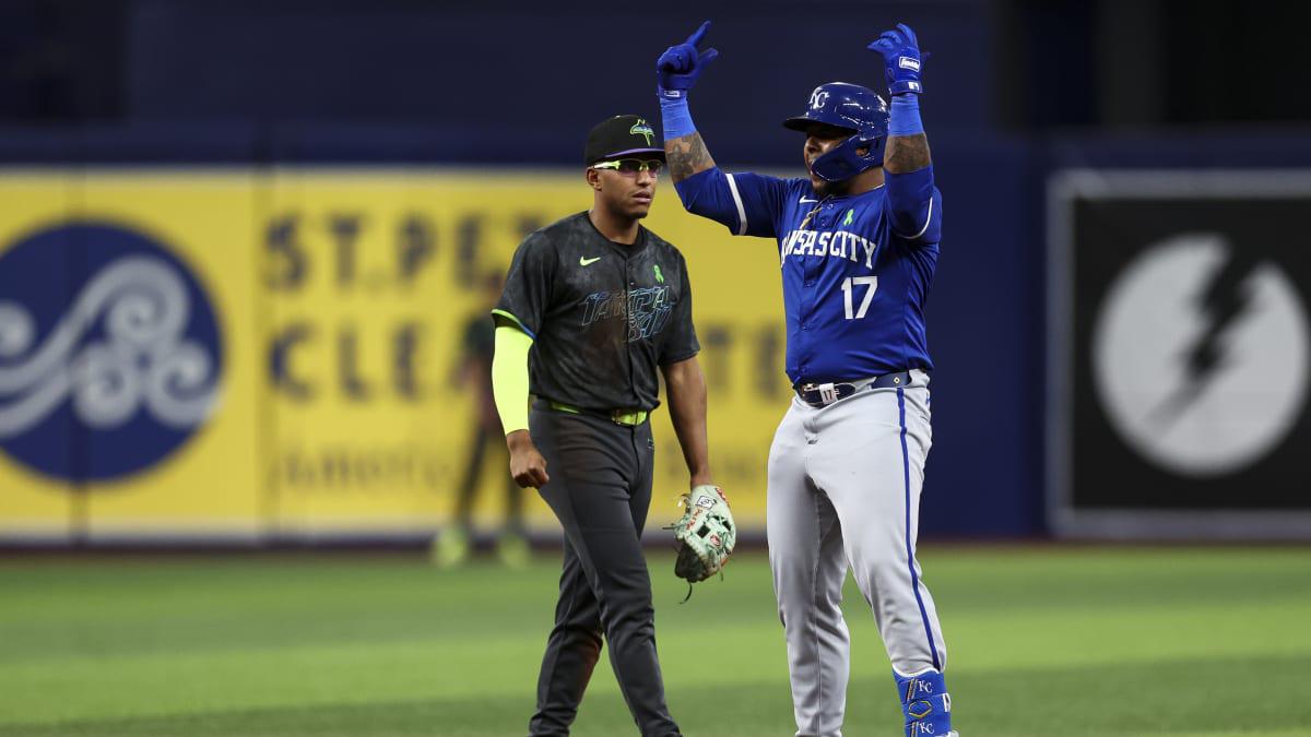 $!Jonathan Aranda se estrena con su primer jonrón de la campaña