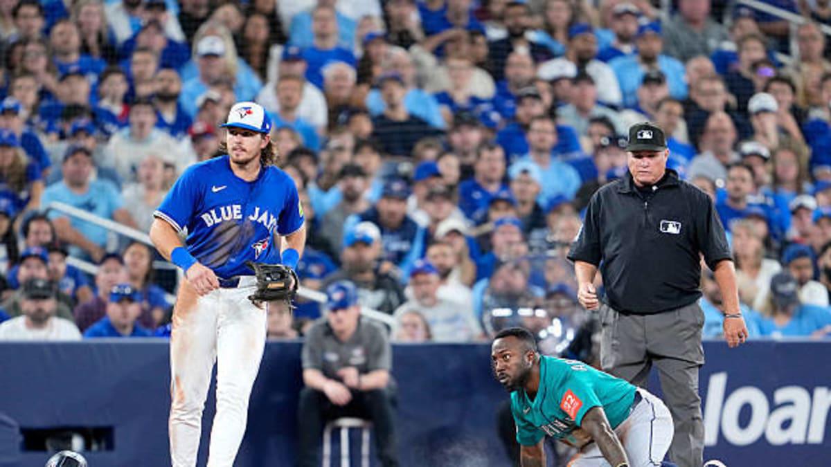 $!Andrés Muñoz cierra con autoridad y Marineros toman ventaja ante Azulejos en la Serie de Campeonato