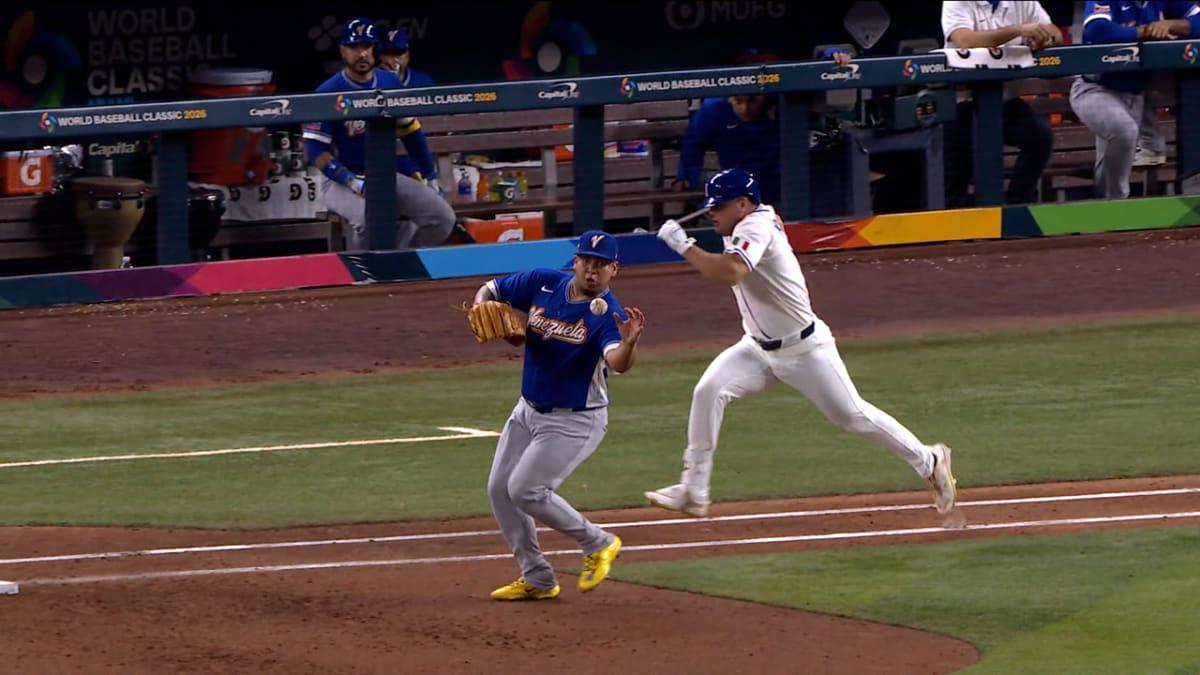 $!Venezuela remonta para vencer a Italia y se clasifica por primera vez a la final del Clásico