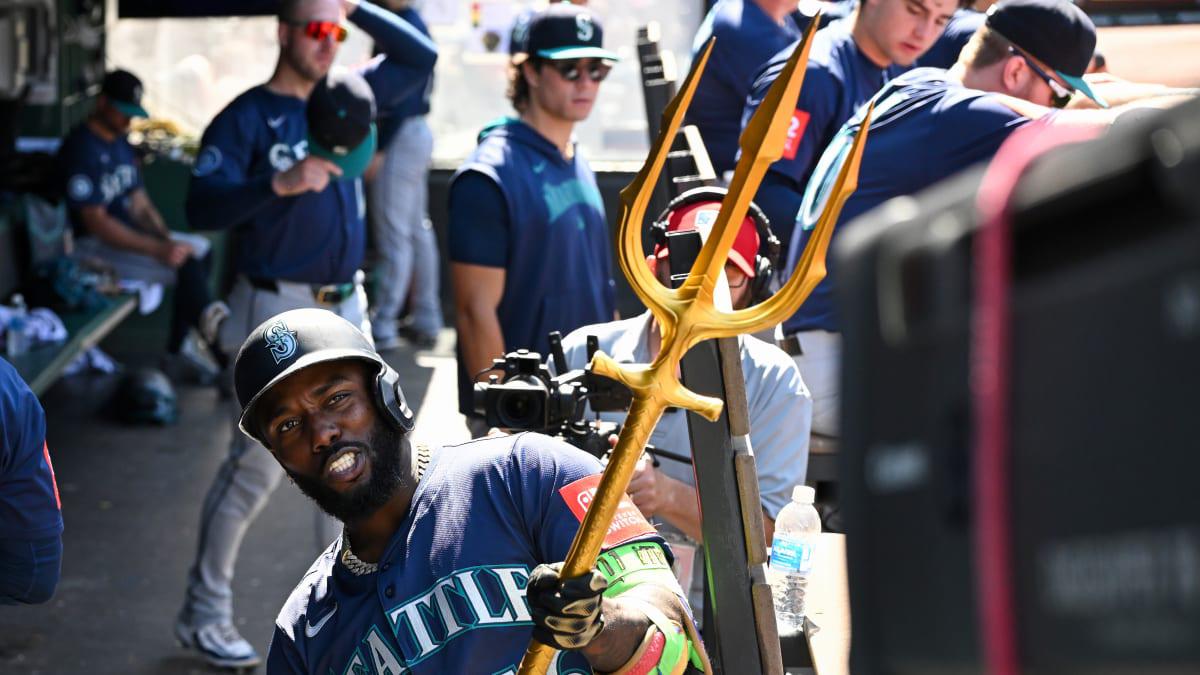 $!Andrés Muñoz suma su salvamento 32 y lidera el cierre en victoria de Marineros sobre Guardianes