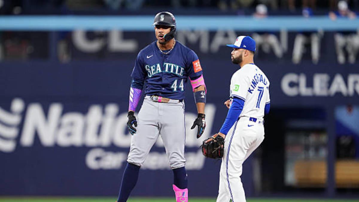 $!Tablazo decisivo de George Springer lleva a los Azulejos directo a la Serie Mundial