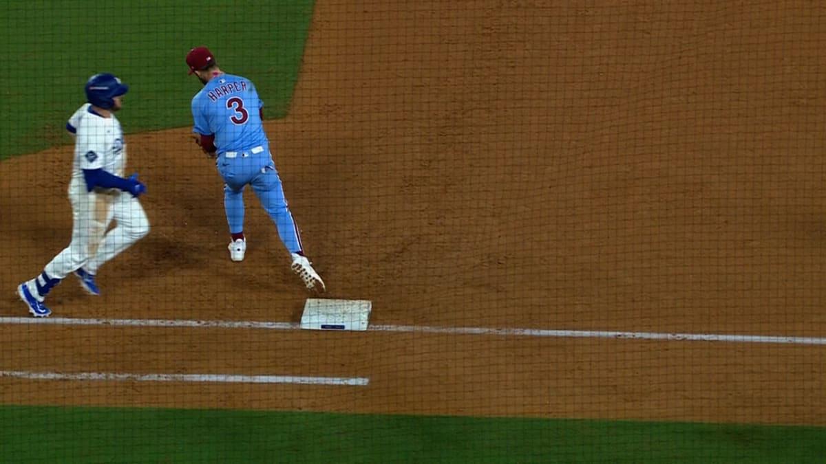 $!Dos HR de Schwarber mantienen con vida a los Filis