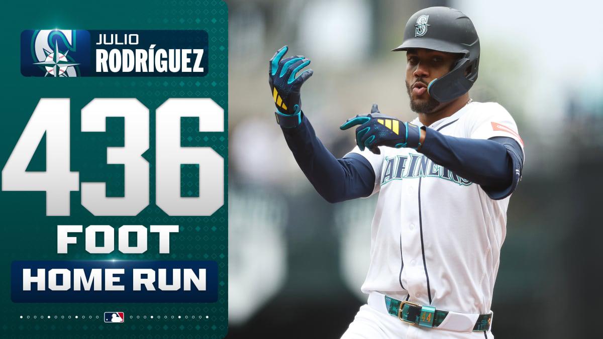 $!J-Rod hace temblar Seattle con su jonrón; Woo domina a los Bravos con 9 ponches