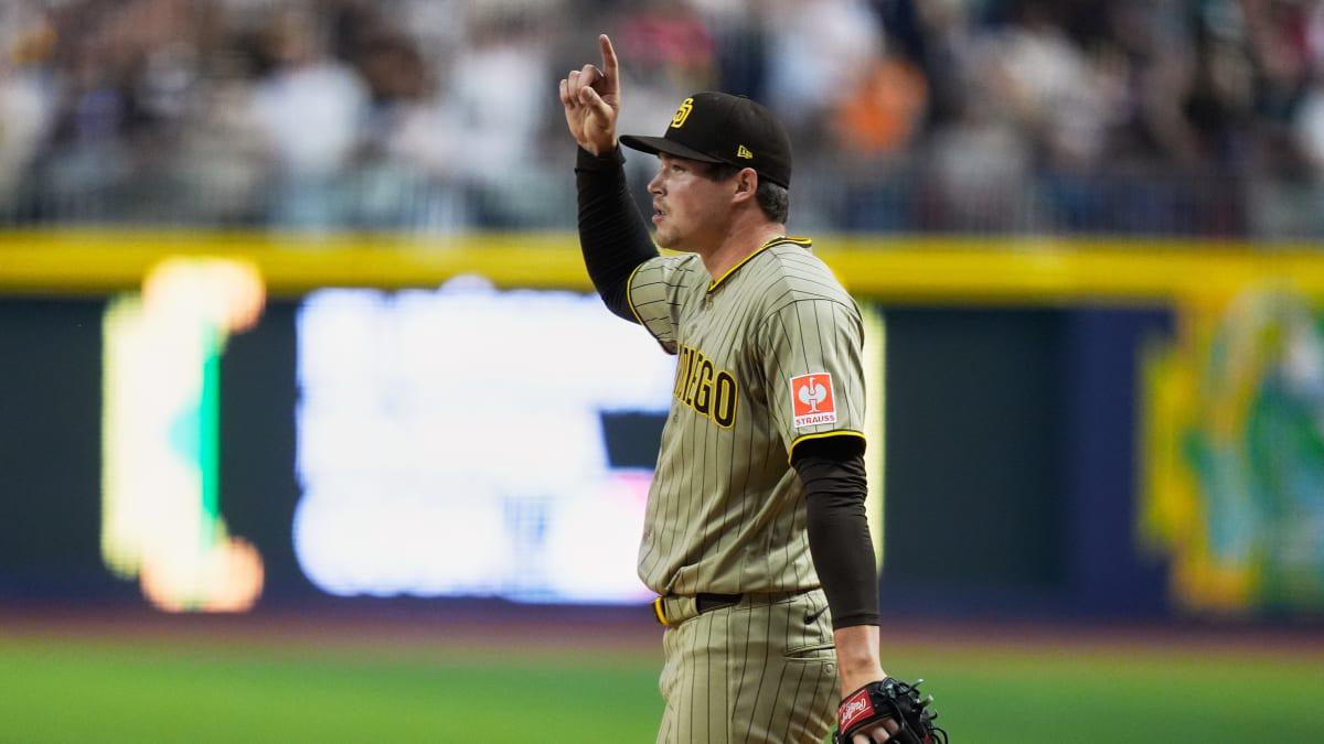 $!Los Padres remontan y pegan primero ante los D-backs en la Mexico City Series