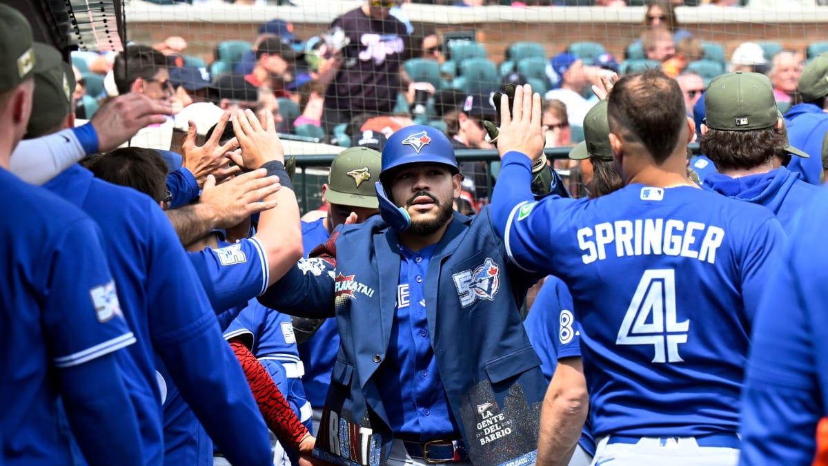 $!Primer HR de Piñango y hit de Varsho guían triunfo de Azulejos sobre Tigres