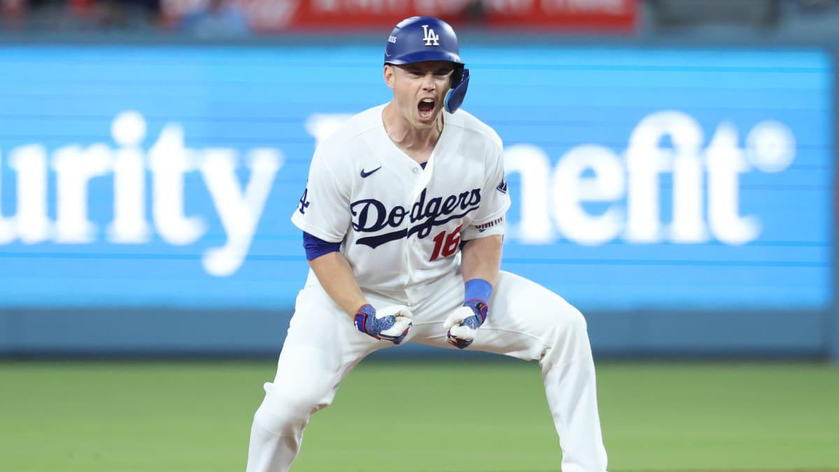 $!Cerveceros vencen a Dodgers en el Juego 3 y se colocan a un paso de la Serie Mundial