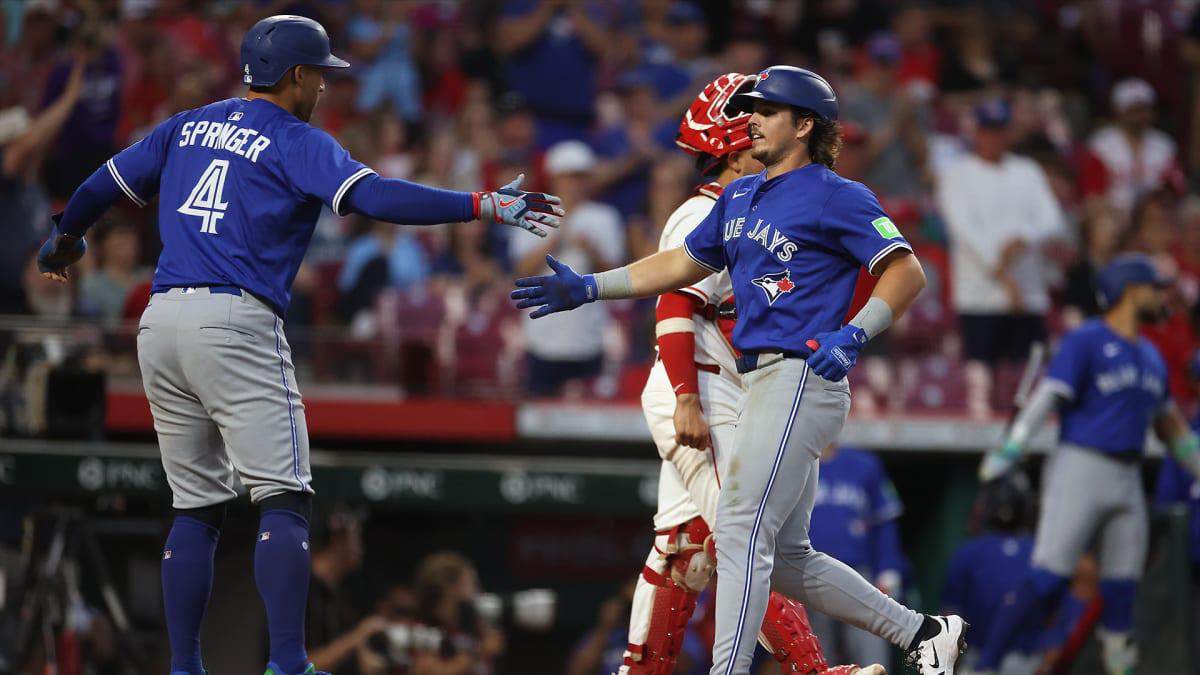 $!Alejandro Kirk dispara su jonrón 12 de la campaña