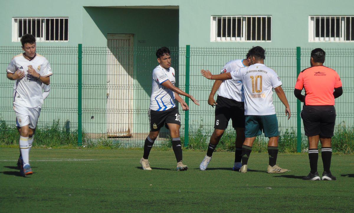 $!UPMYS-La Cruz y Educación Física ‘A’ se juegan el boleto