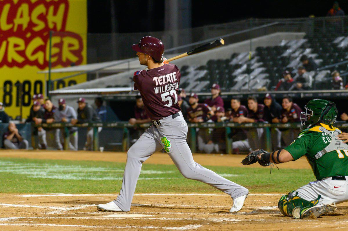 $!Tomateros de Culiacán inicia serie en Los Mochis con victoria