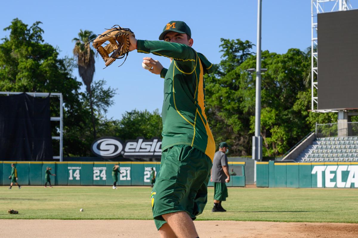 $!Fausto Imanol Osorio, la novedad en el campamento de Cañeros de Los Mochis