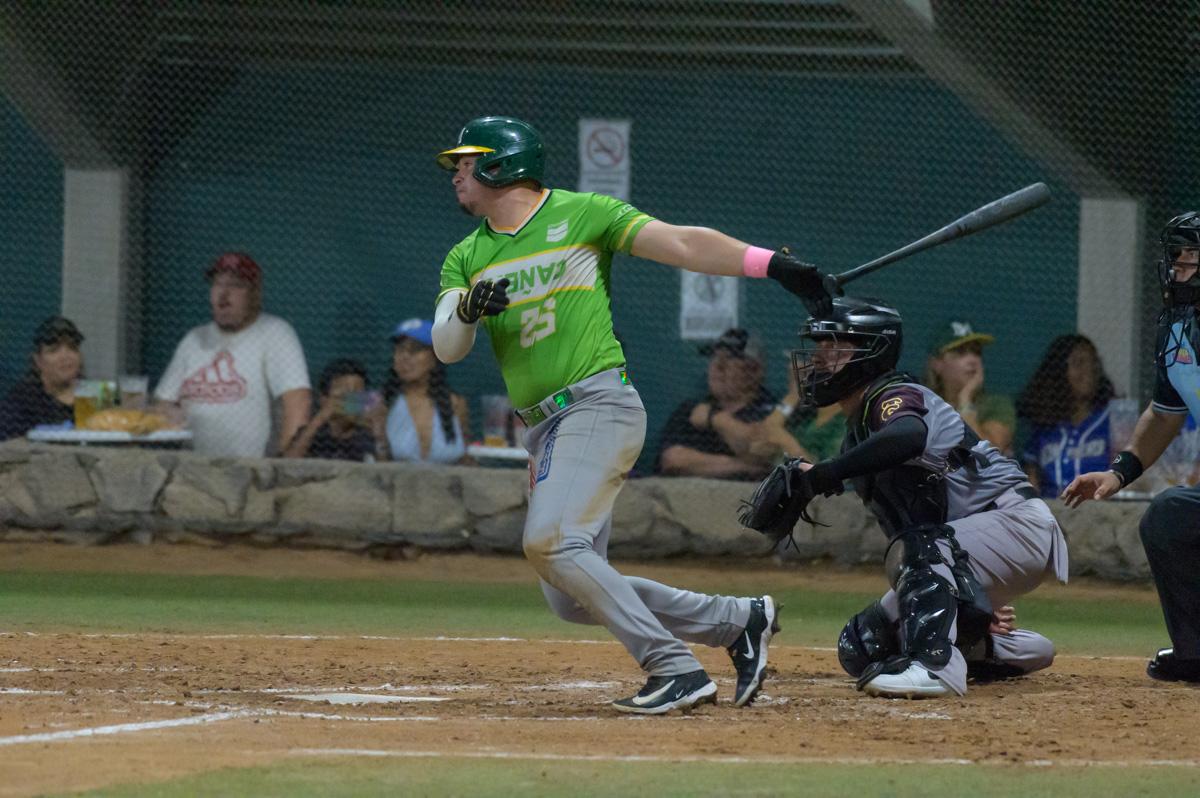 $!Cañeros de Los Mochis supera a Tomateros de Culiacán, en el inicio de la Baja Series 2025