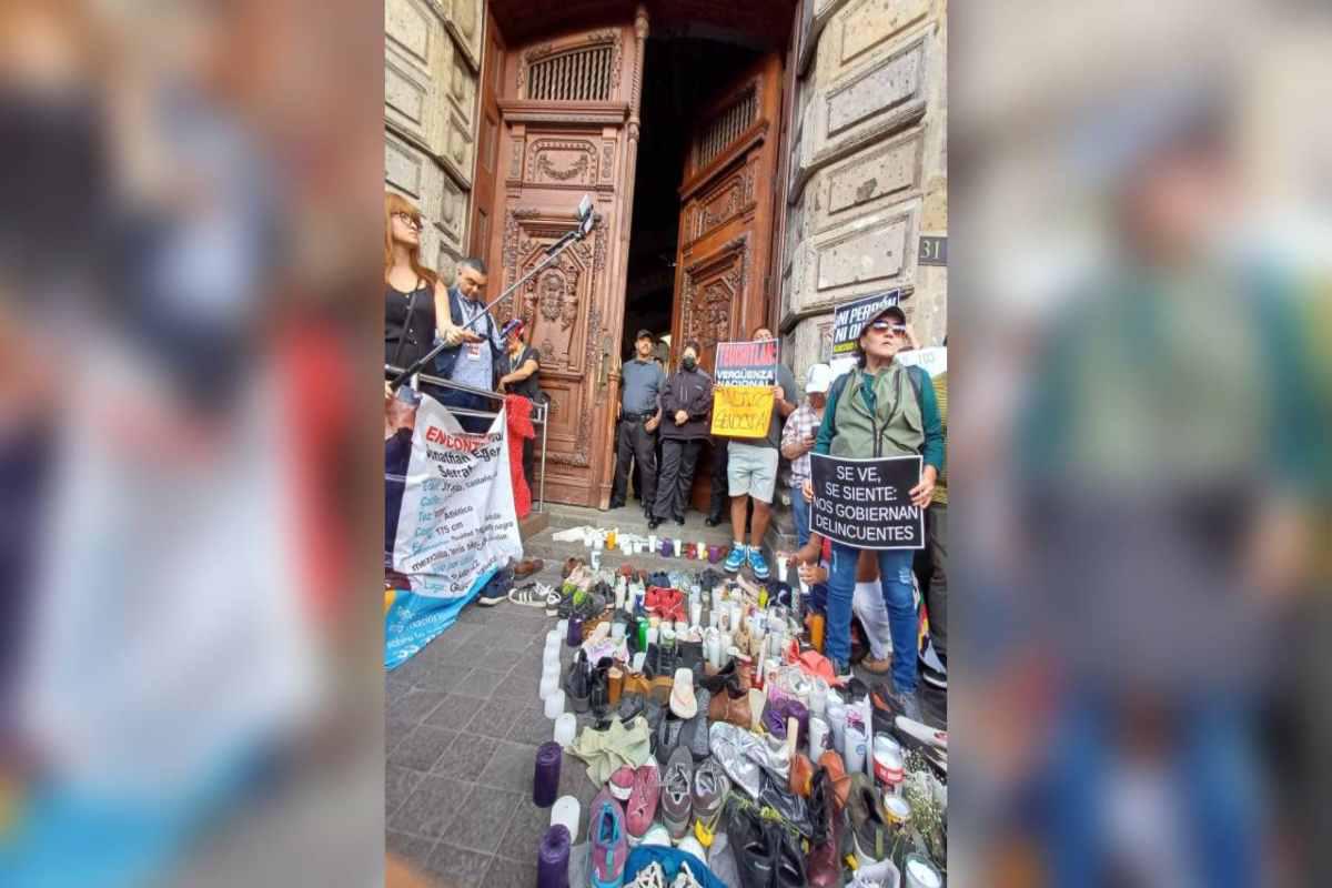 $!Familias reclaman a autoridades presentes y pasadas durante jornada de luto nacional por víctimas de desaparición