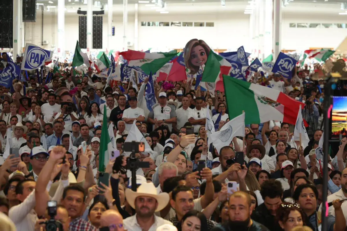 $!Mitin en favor a Maru Campos.