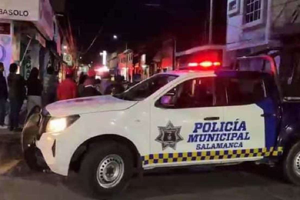 $!En Salamanca, cuatro personas fueron asesinadas en una barbería.