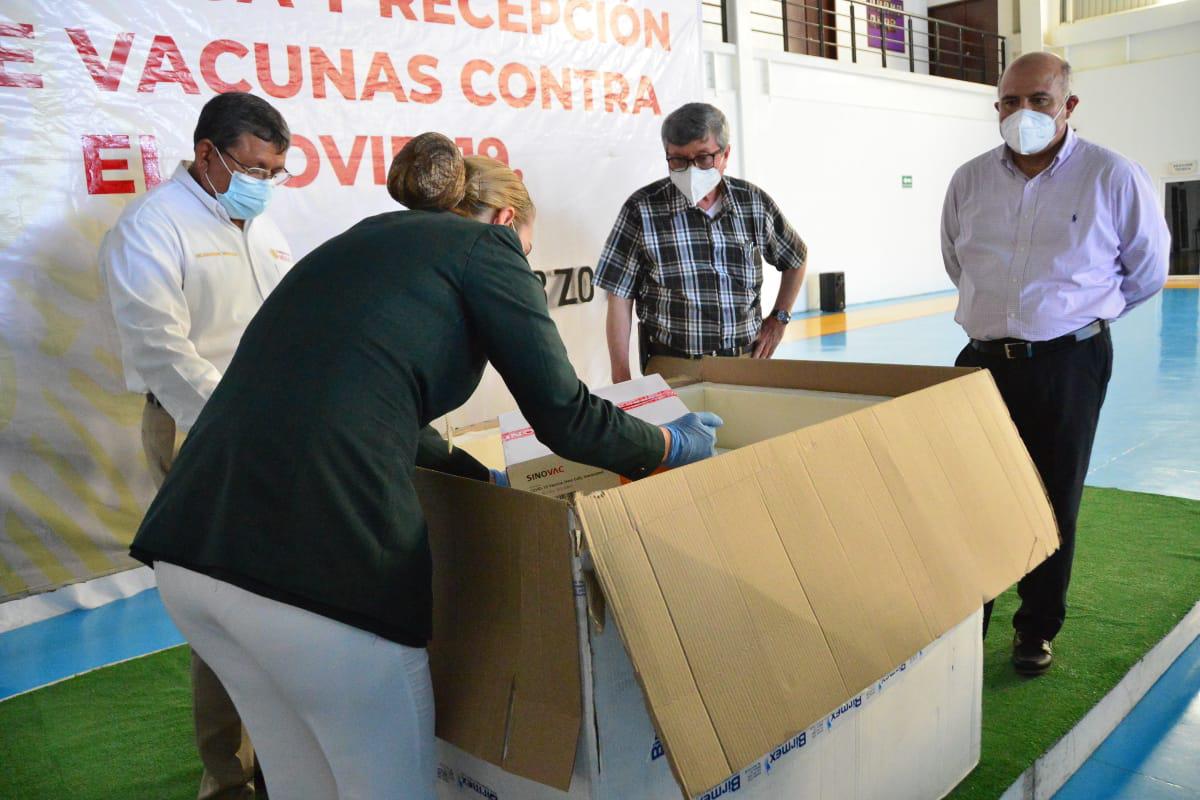 $!Llegan a Sinaloa 21 mil vacunas Sinovac contra el Covid-19