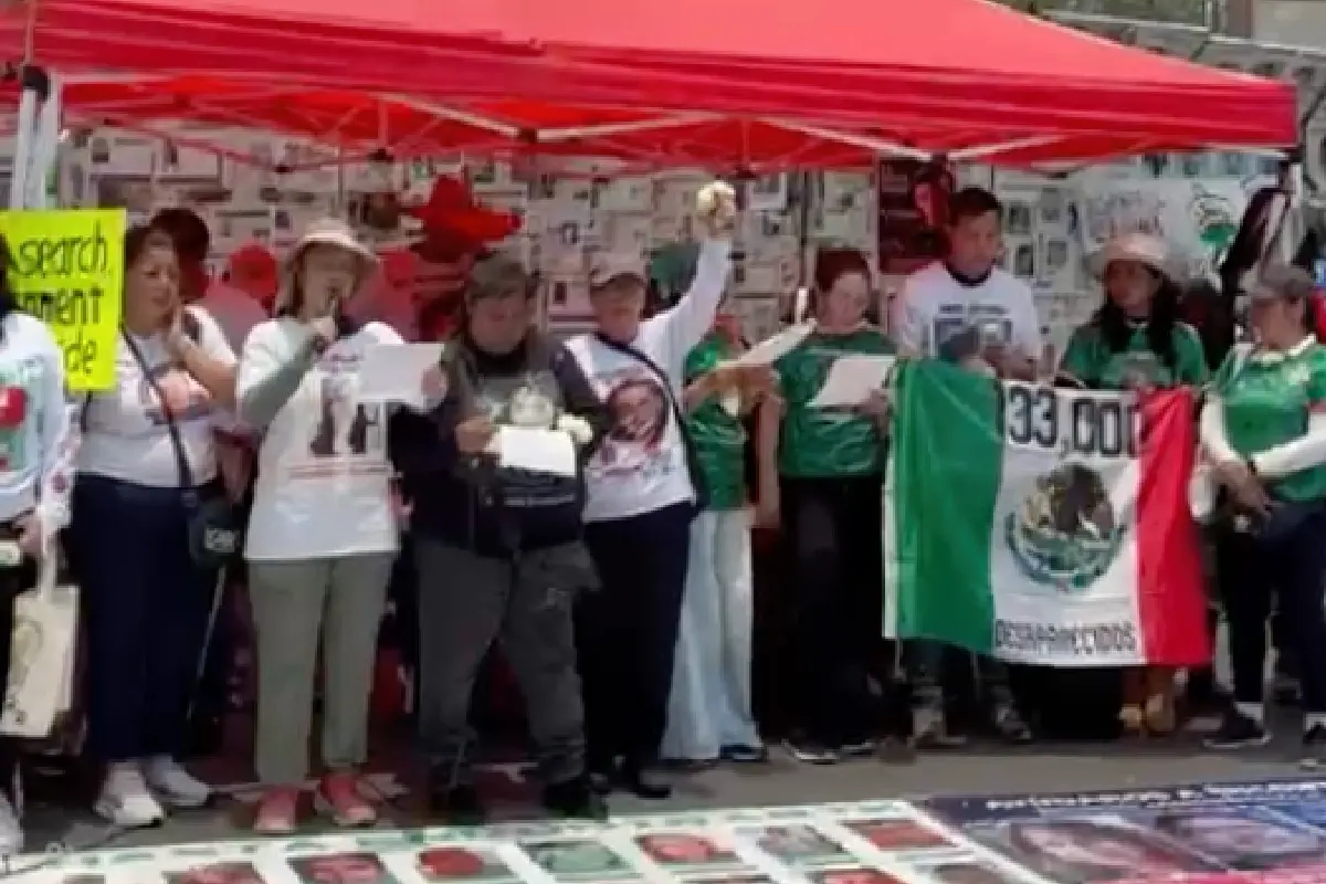 $!‘¿Y si sí los encuentran?’: buscadoras marchan en CDMX previo al México vs. Inglaterra