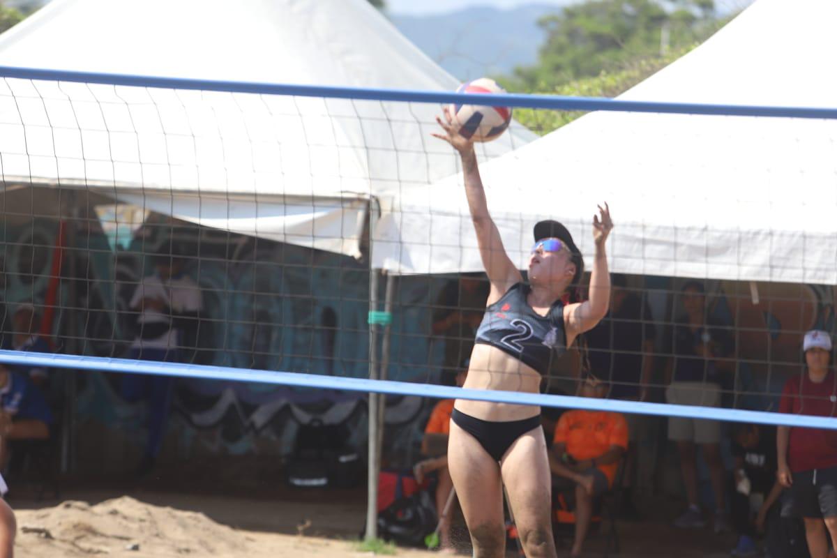 $!Avanzan cinco equipos sinaloenses a la siguiente ronda en voleibol de playa