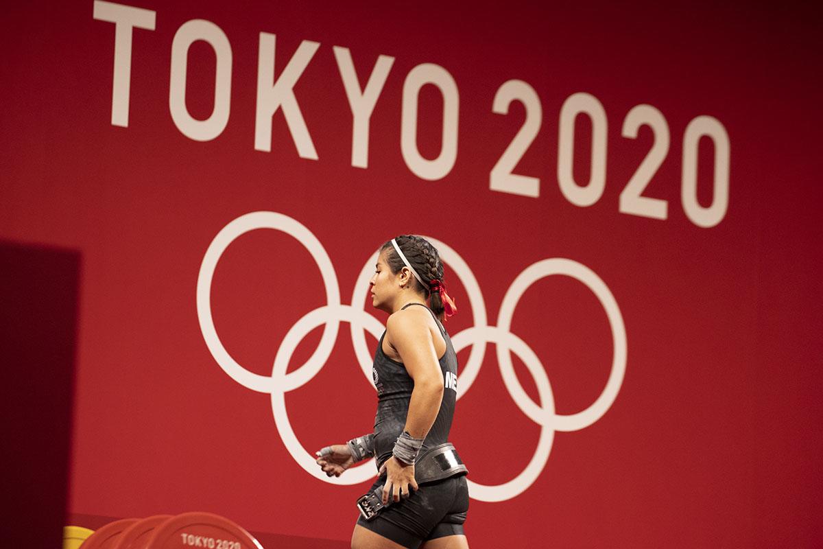 $!Noveno lugar para halterista mexicana Ferrer en Tokio 2020