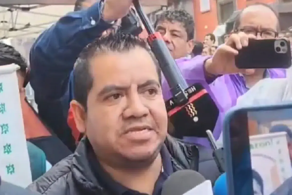 $!‘A 11 años, no hay avances’, dice abogado de Ayotzinapa tras reunión de padres de los 43 estudiantes con Sheinbaum