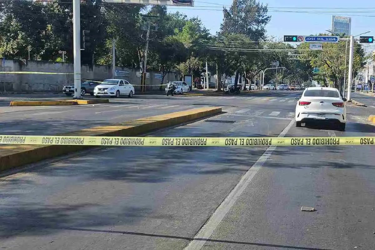 $!Se registra balacera y objetos ponchallantas en la Glorieta Colón en Guadalajara, Jalisco
