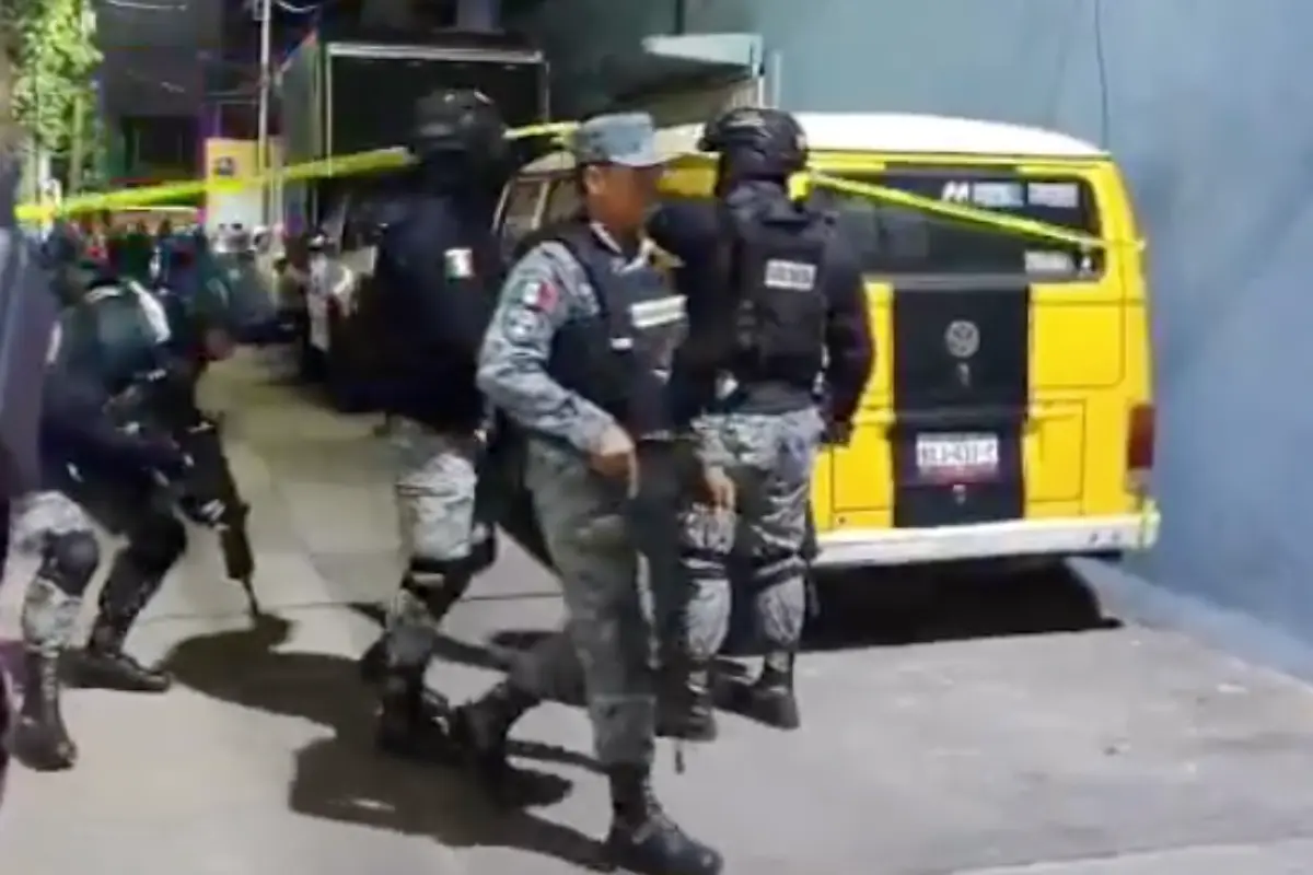 $!Fuerzas de seguridad desplegadas tras el multihomicidio en Azcapotzalco.