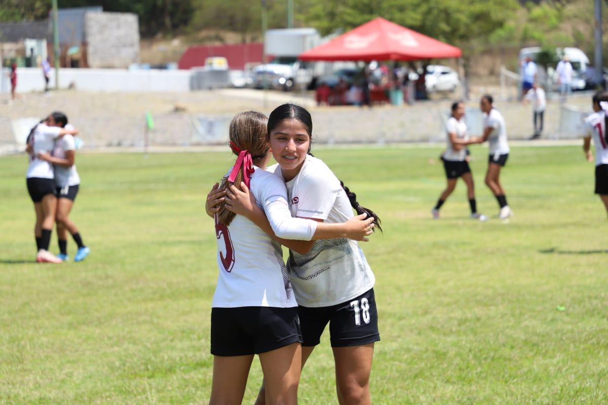 $!Sinaloa va por la medalla de oro en futbol femenil de la Olimpiada Nacional