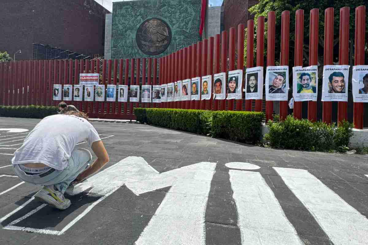 $!Protestan contra reforma en materia de desaparición en Cámara de Diputados