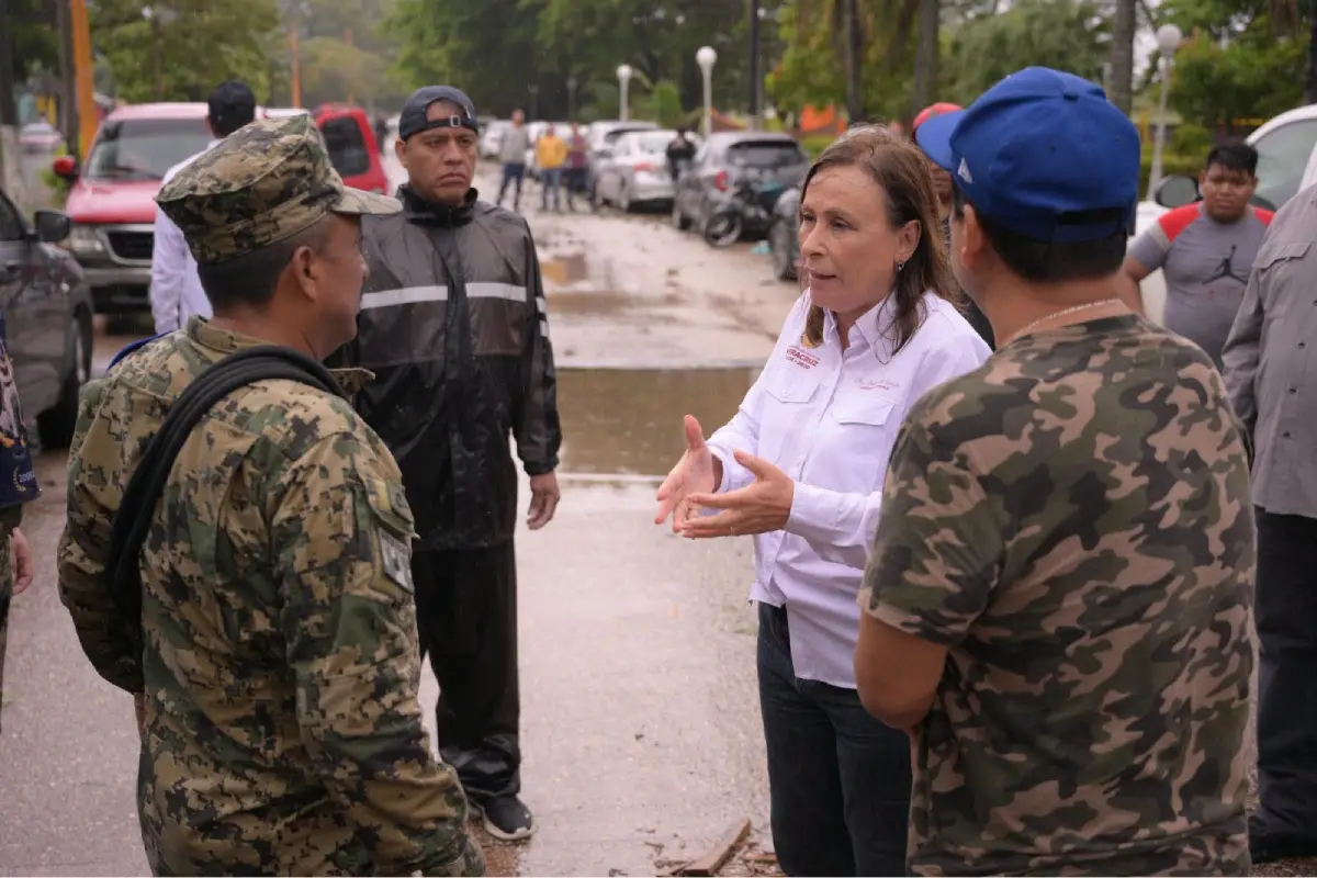$!Rocío Nahle pidió a las familias en zonas de riesgo acudir a refugios temporales.