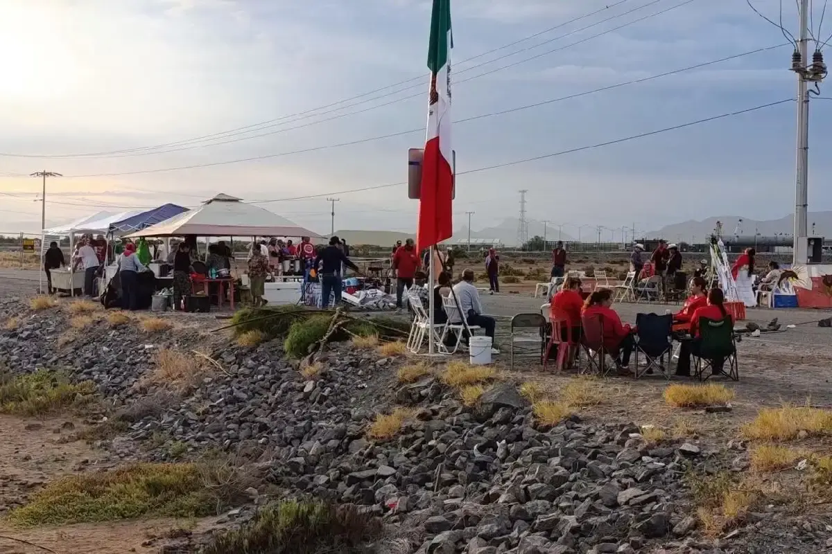 $!La campaña “Salvemos la Bahía de Ohuira” superó el millón de firmas contra el proyecto.