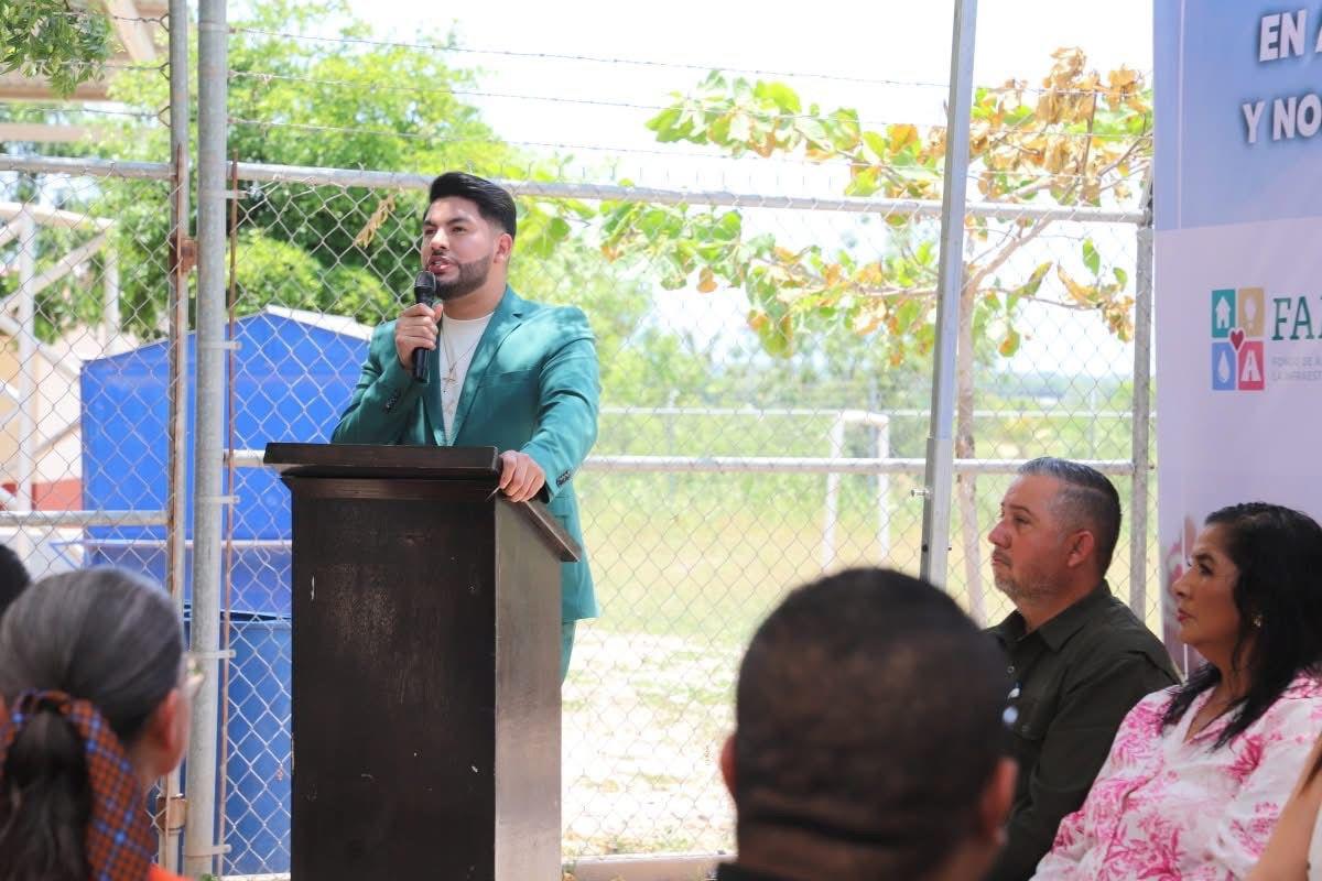 $!Inician los trabajos de pavimentación en avenida Los Álamos de la ciudad de La Cruz
