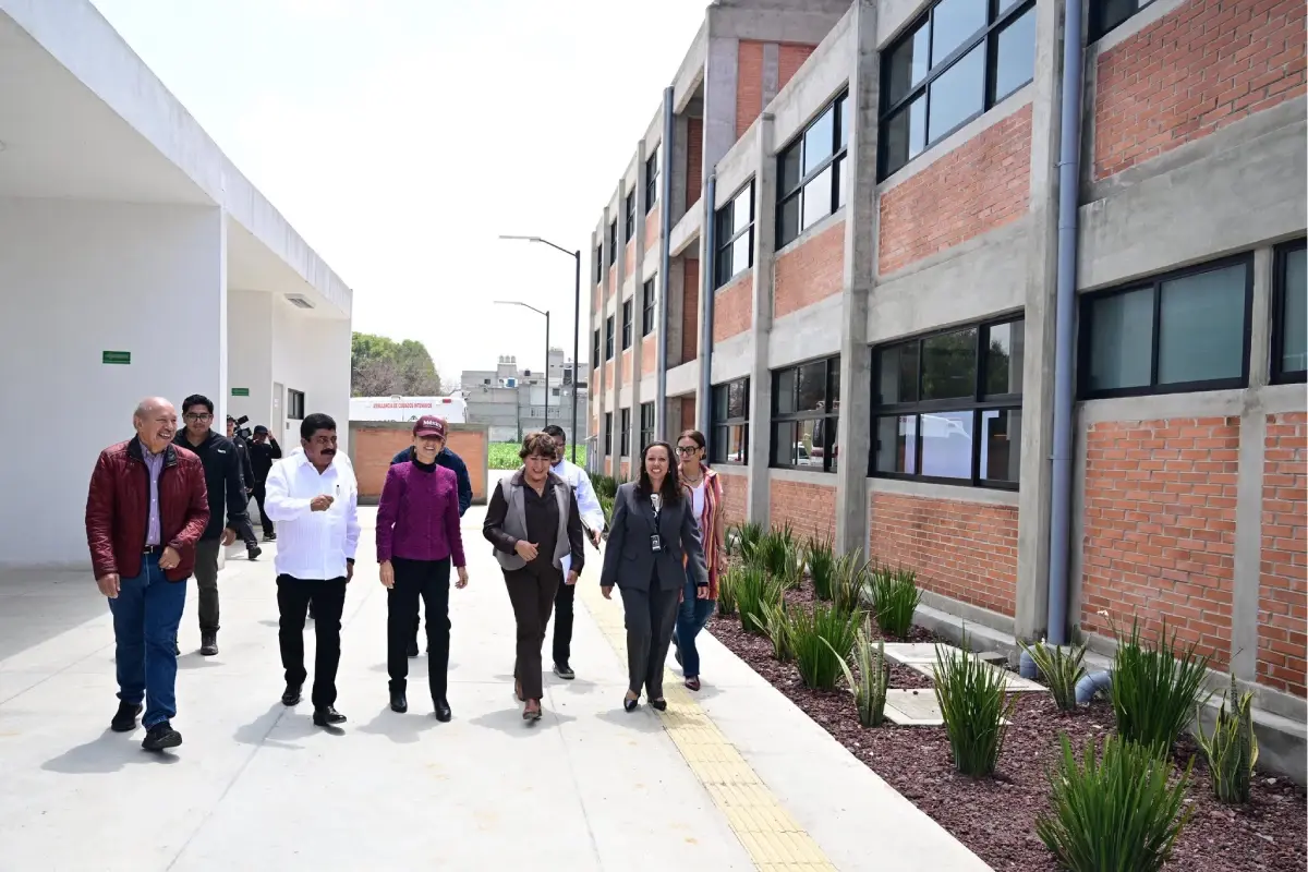 $!La Presidenta inauguró el Centro de Bachillerato Tecnológico Agropecuario (CBTA) #330.