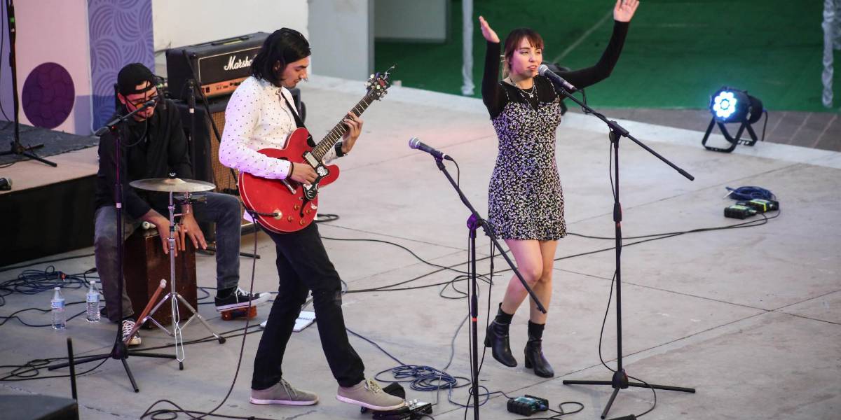 Entusiasman con pop, indie y folk en el Bitache QueenDom III