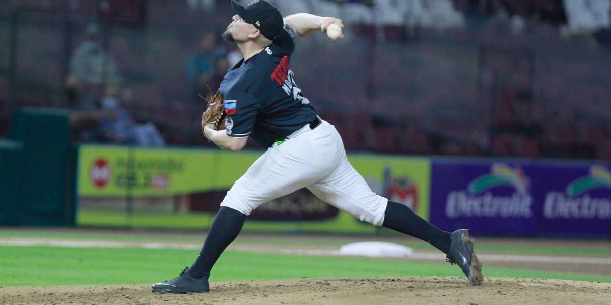 Tomateros de Culiacán gana en 11 entradas a Sultanes de Monterrey