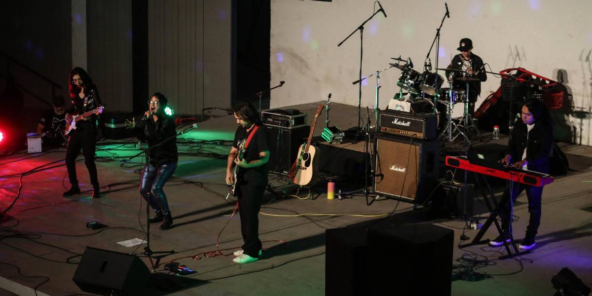 Entusiasman con pop, indie y folk en el Bitache QueenDom III