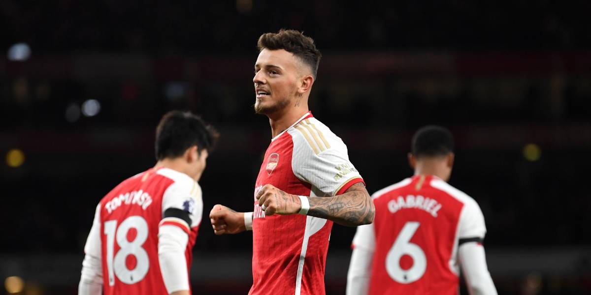 El Arsenal sacude al Chelsea y recupera el liderato en solitario El Arsenal sacude al Chelsea y recupera el liderato en solitario