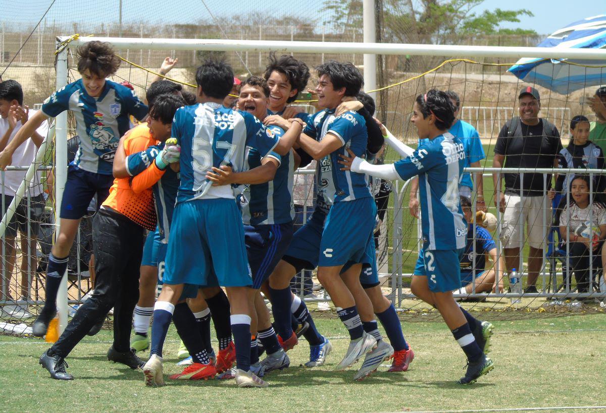 $!Locales ganan 4 títulos en Copa Mazatlán de Futbol 7